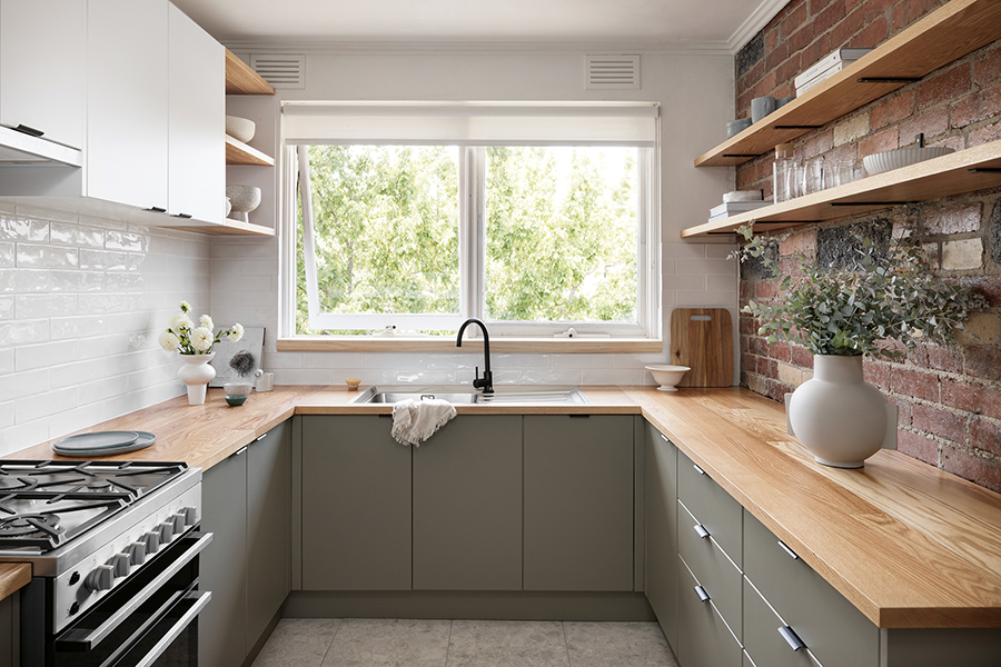 U-Shape Kitchen example 1